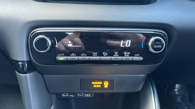 Mazda 2 Hybrid 1.5i Hybrid Centre Line 5dr CVT Hybrid Hatchback